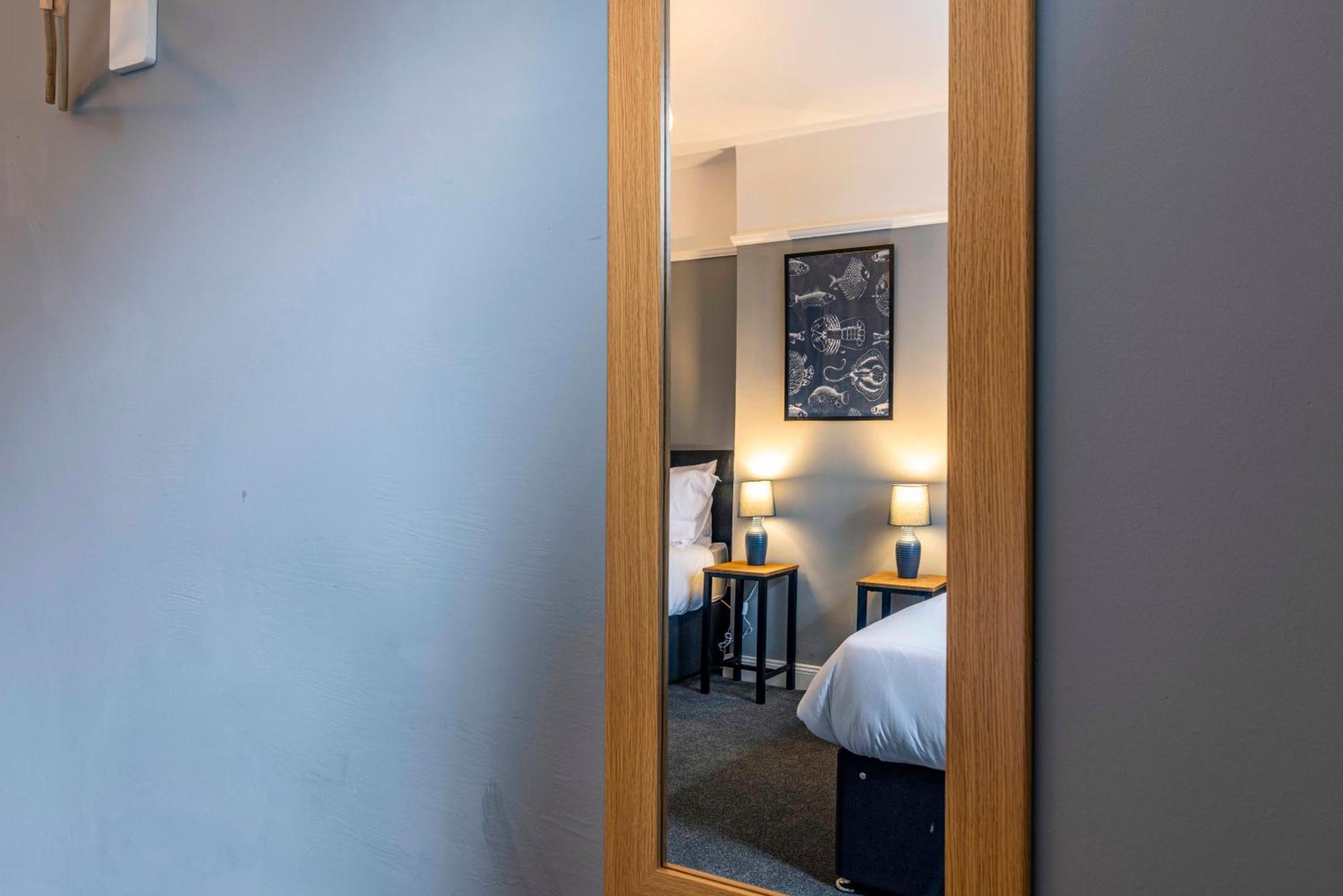 נוטינגהאם Lovely 4Bdr Home- Off Street Parking Sleeps 7 מראה חיצוני תמונה