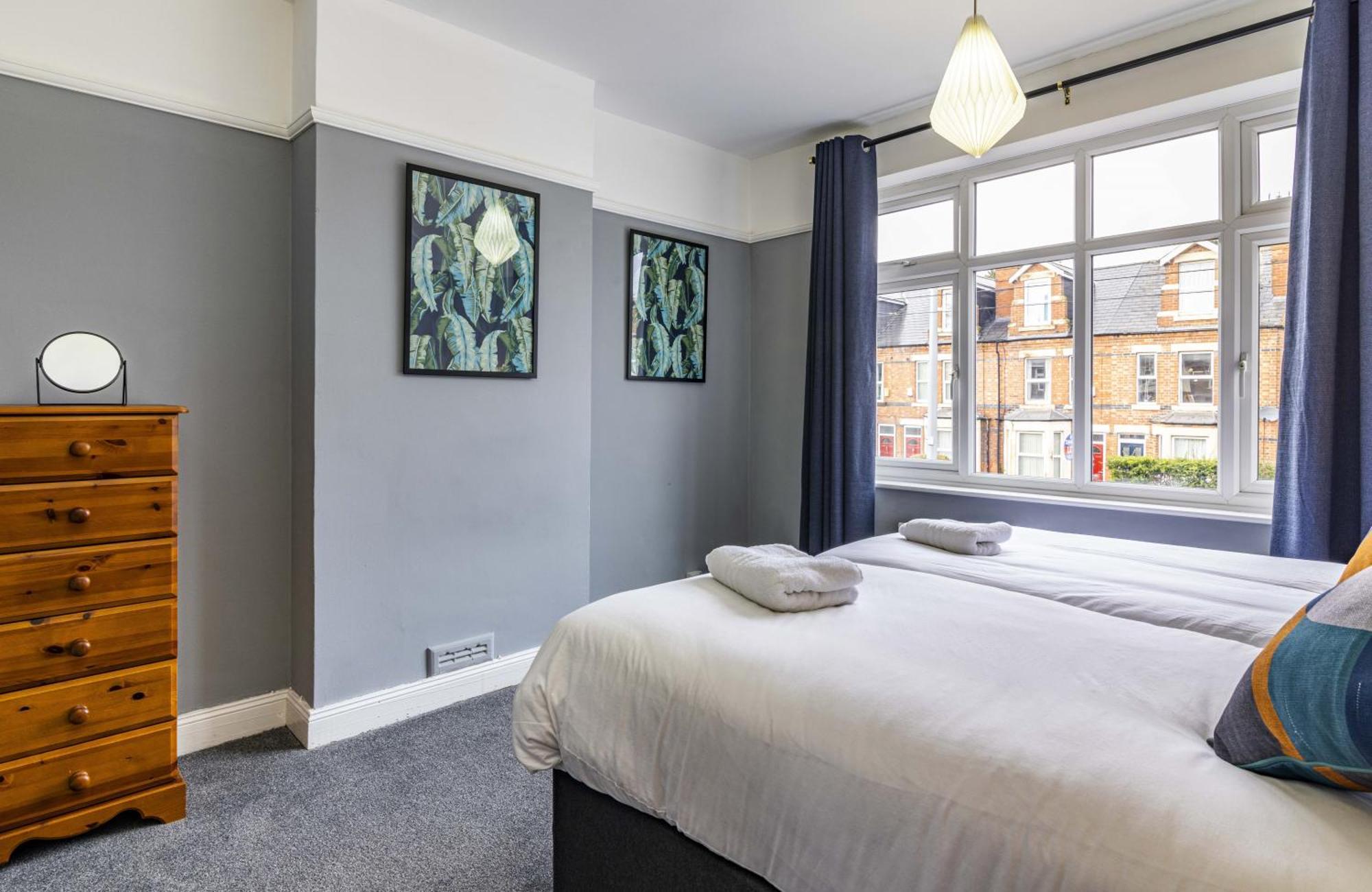 נוטינגהאם Lovely 4Bdr Home- Off Street Parking Sleeps 7 מראה חיצוני תמונה
